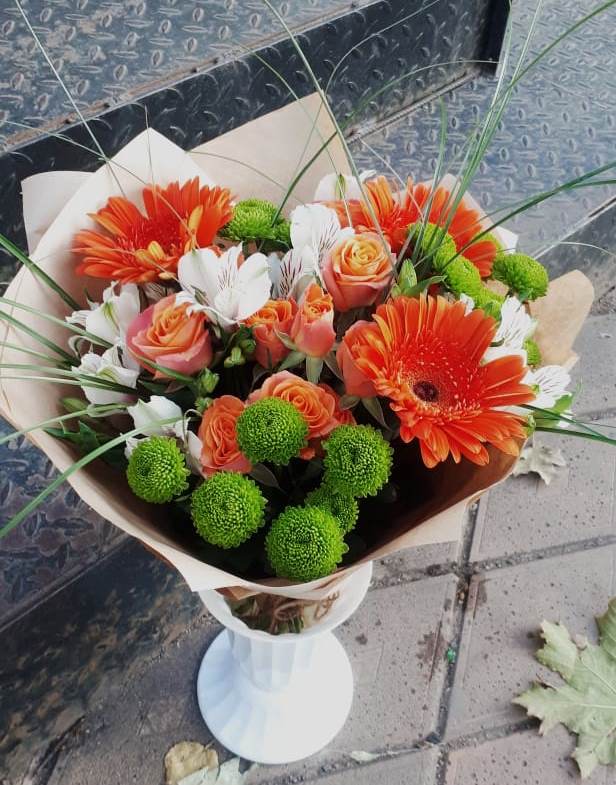 Букет цветов из: Герберы, Хризантемы, Альстромерии и Розы в Татищево