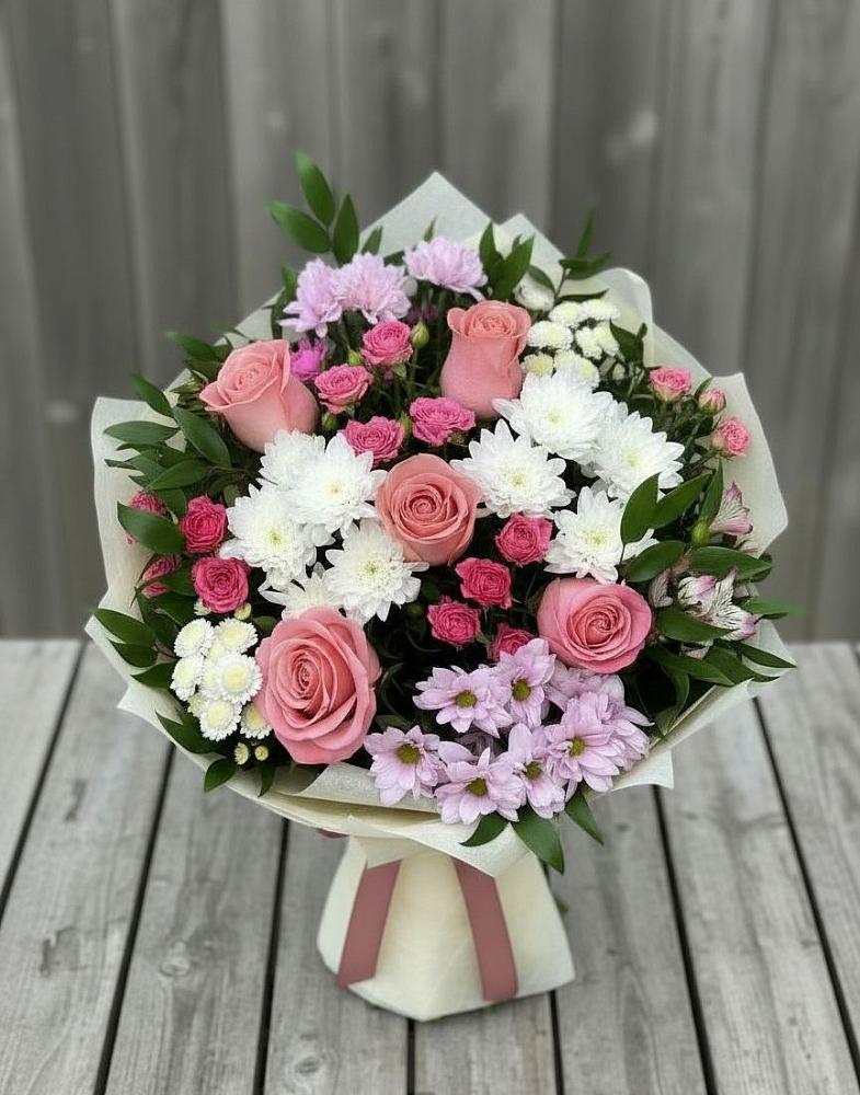 Букет цветов из: Альстромерии, Гвоздики, Розы и Хризантемы в Татищево