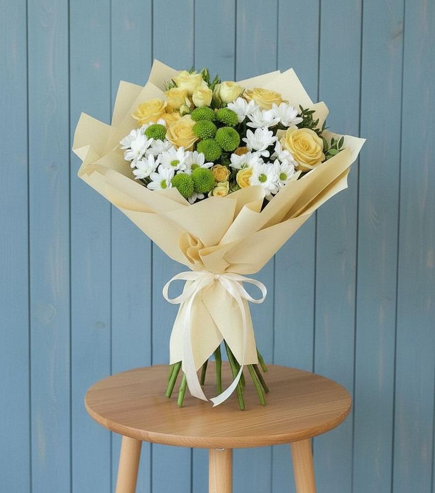 Букет цветов из: Хризантемы и Розы в Татищево