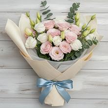 Букет цветов из:  Лизиантусы в Татищево