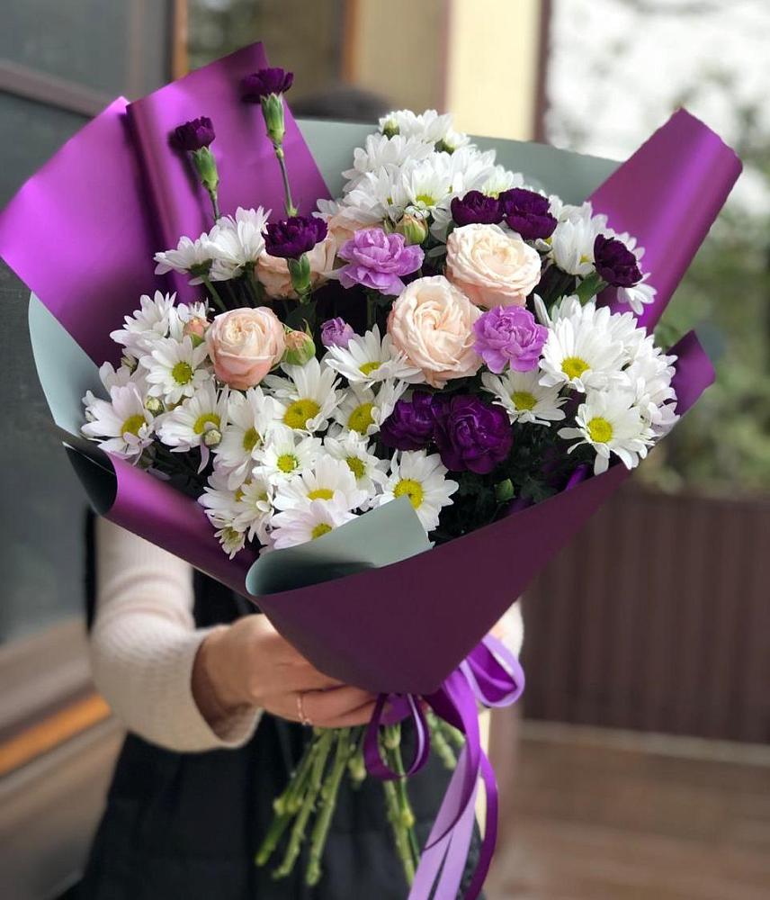 Букет цветов из: Хризантемы, Гвоздики и Розы в Татищево