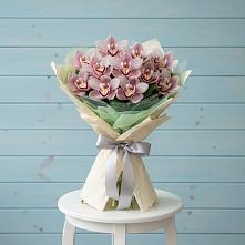 Букет цветов из:  Орхидеи и Розы #REPLACE_PRED# Татищево