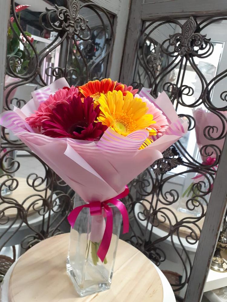 Букет цветов из: Герберы в Татищево