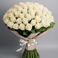 Букет 101 беля роза Белоснежка в Татищево