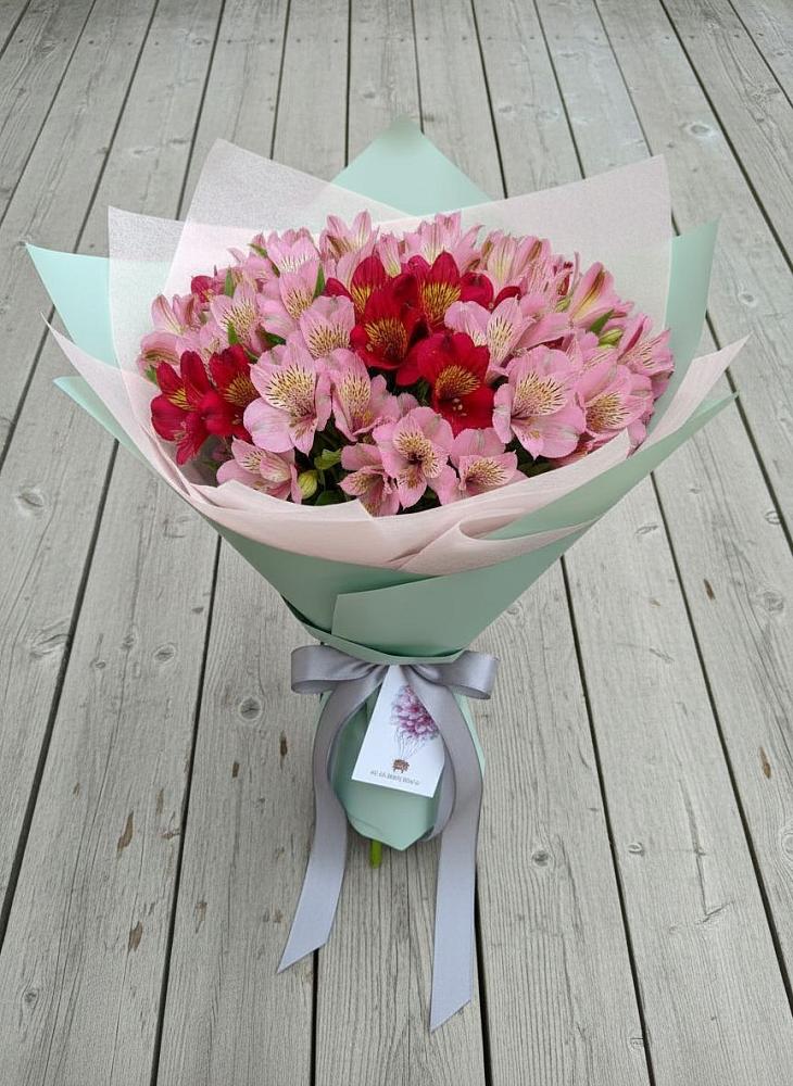 Букет цветов из: Альстромерии в Татищево