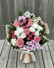 Букет цветов из:  Альстромерии, Гвоздики, Розы и Хризантемы в Татищево