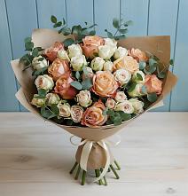 Букет цветов из:  Альстромерии и Розы в Татищево